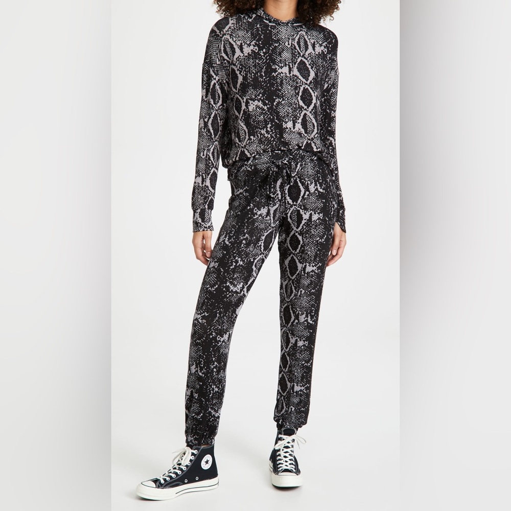 LNA long pants with tie - part of a set!